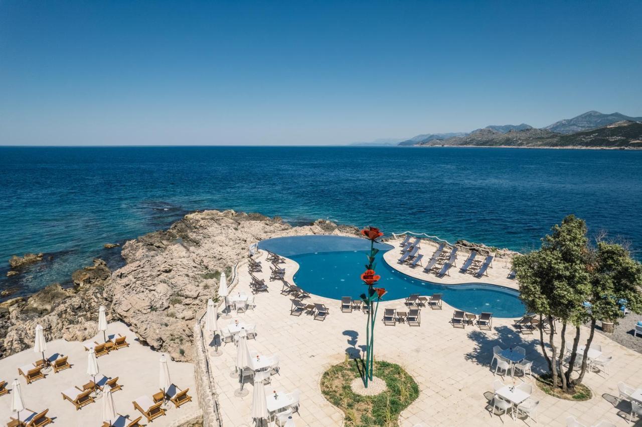 Dulamerovic Resort Bar Exterior photo