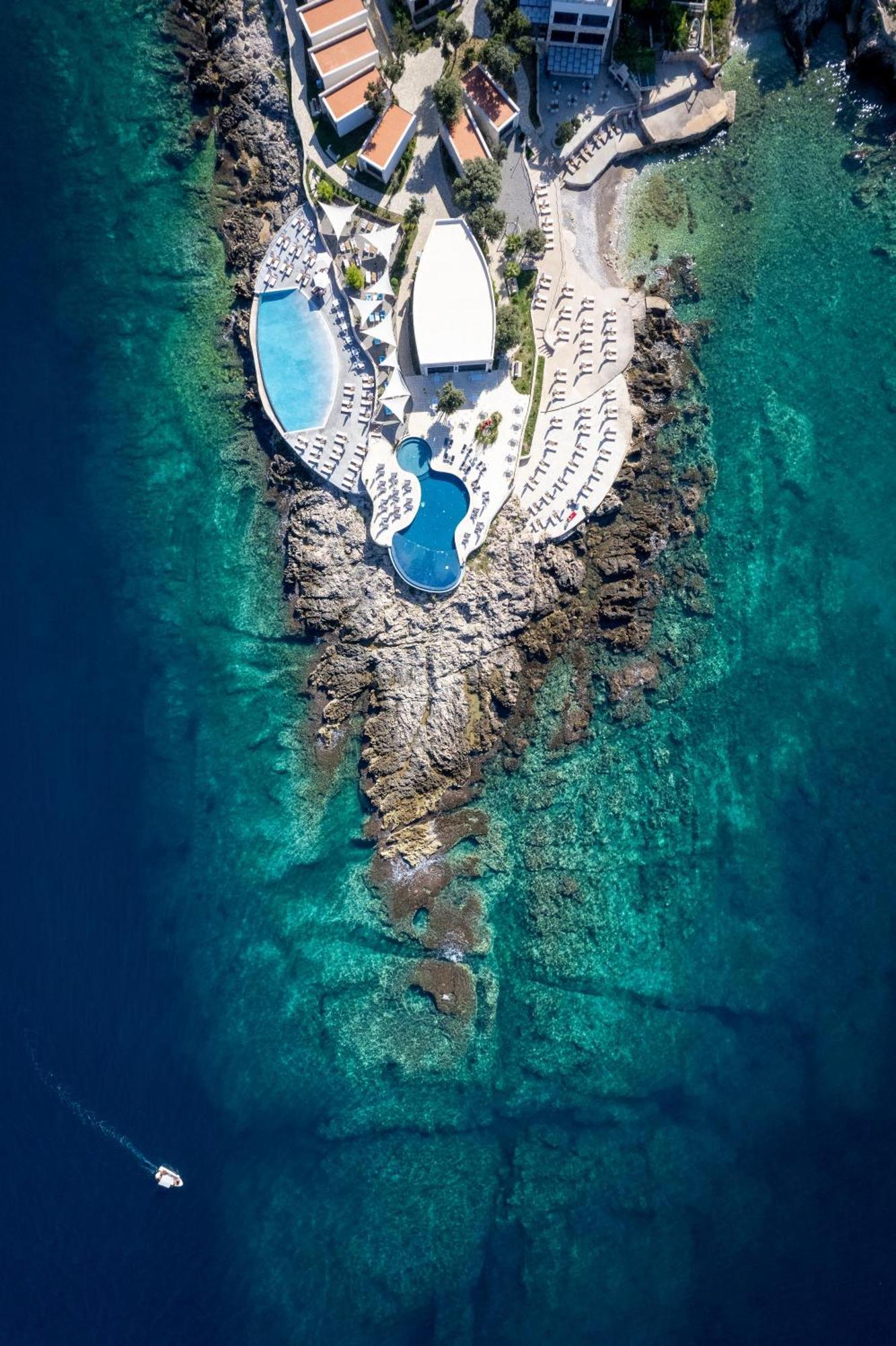 Dulamerovic Resort Bar Exterior photo